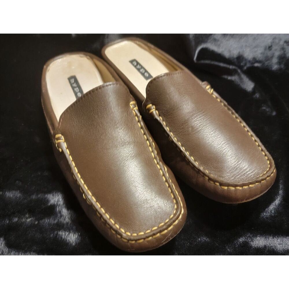 Hype Women's Brown Leather Shoes, size 7 Mules Made In Spain